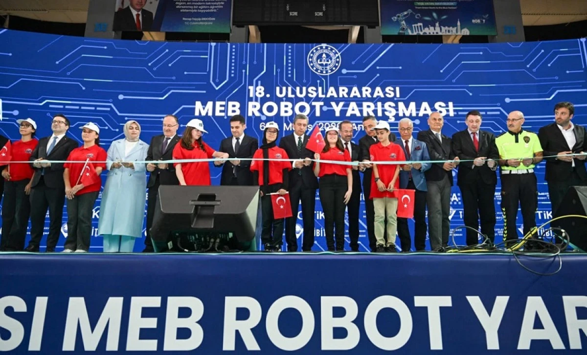 Uluslararası MEB Robot Yarışması Antalya&rsquo;da Başladı