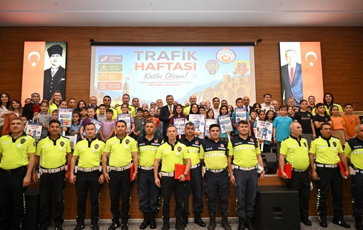 Vali Şahin&rsquo;den Trafik Bilinci Vurgusu