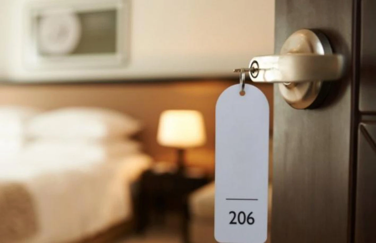 Yangına Dayanıklı Kapı Zorunluluğu Otelcileri Zora Soktu